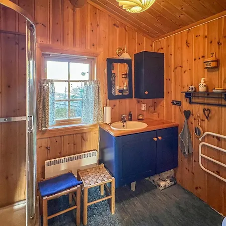 بيت للعطل 3 Bedroom Lovely In *