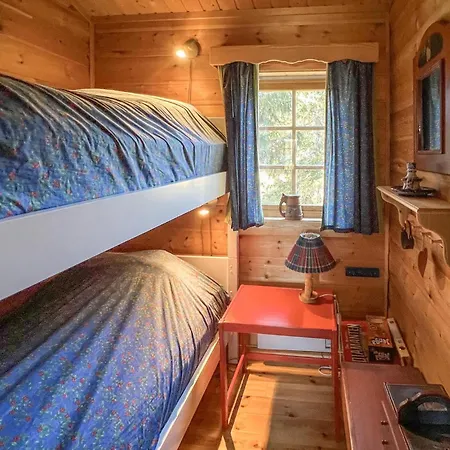 بيت للعطل 3 Bedroom Lovely In